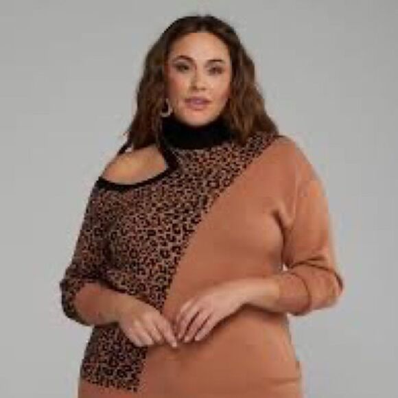 Fashion To Figure - Colorblock Leopard Print Cutout Sweater - Picture 2 of 4